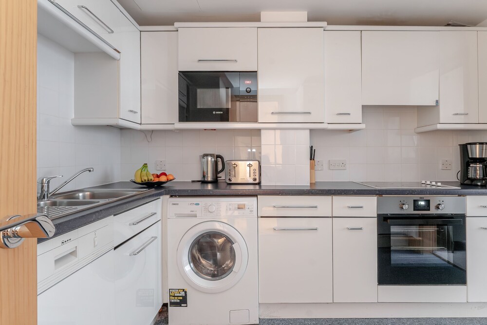 Holborn Penthouse Apartment with Terrace