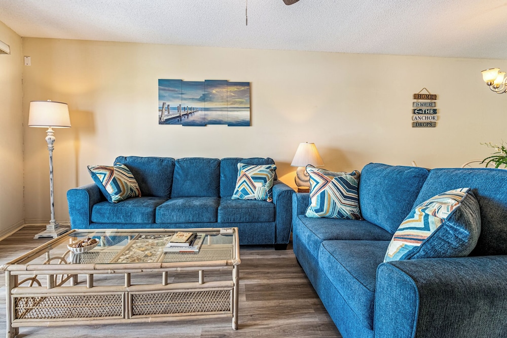 Salty Dog by Southern Vacation Rentals