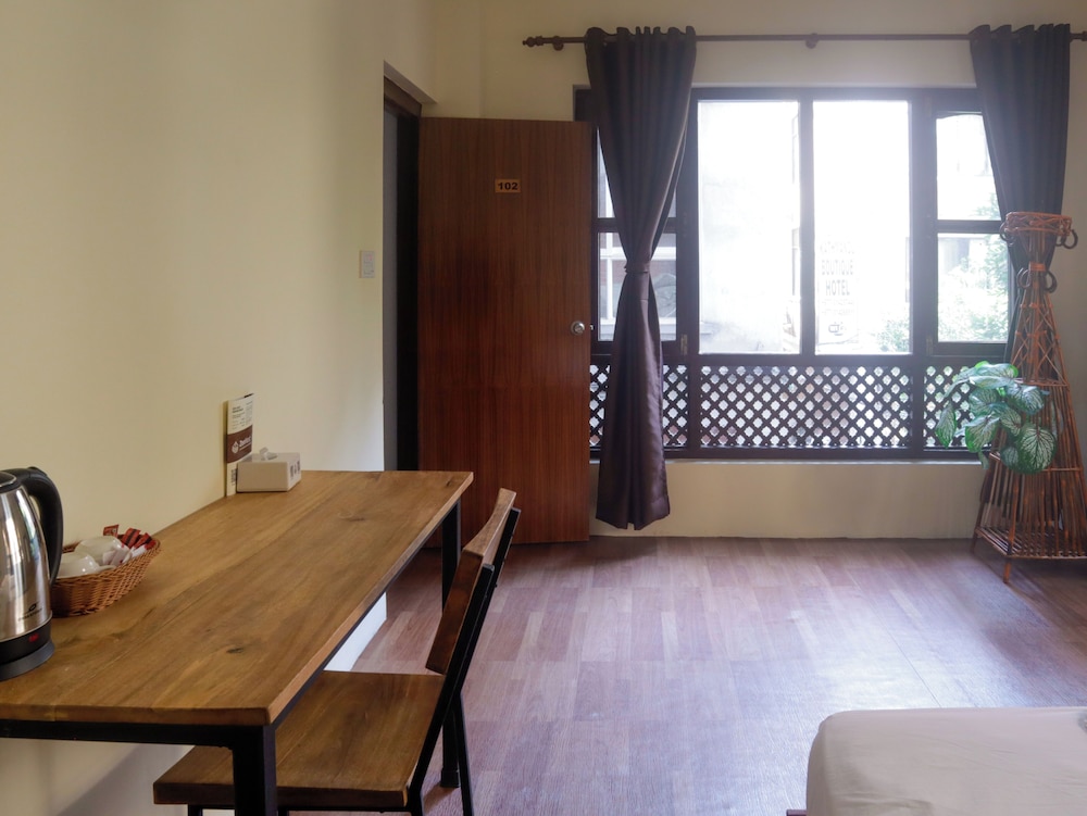Zen Nest Hotel