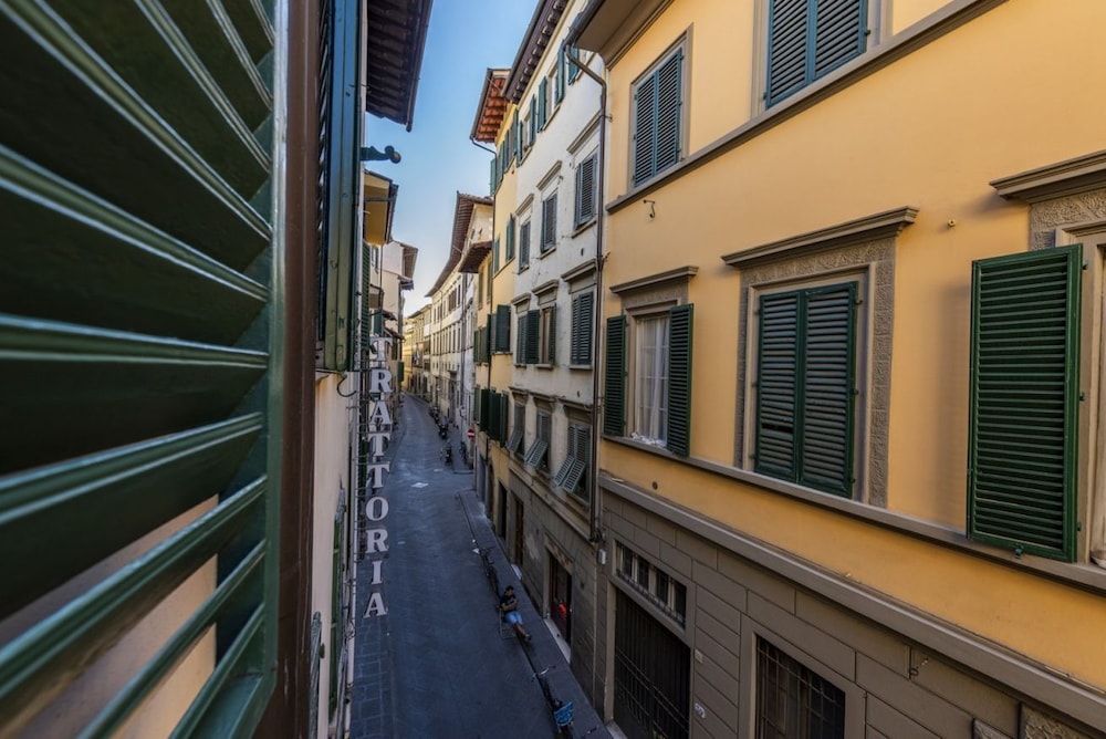 Borgo Pinti Angels