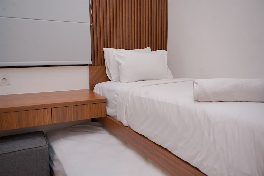 Good Choice And Homey 2Br Apartment At Sky House Bsd