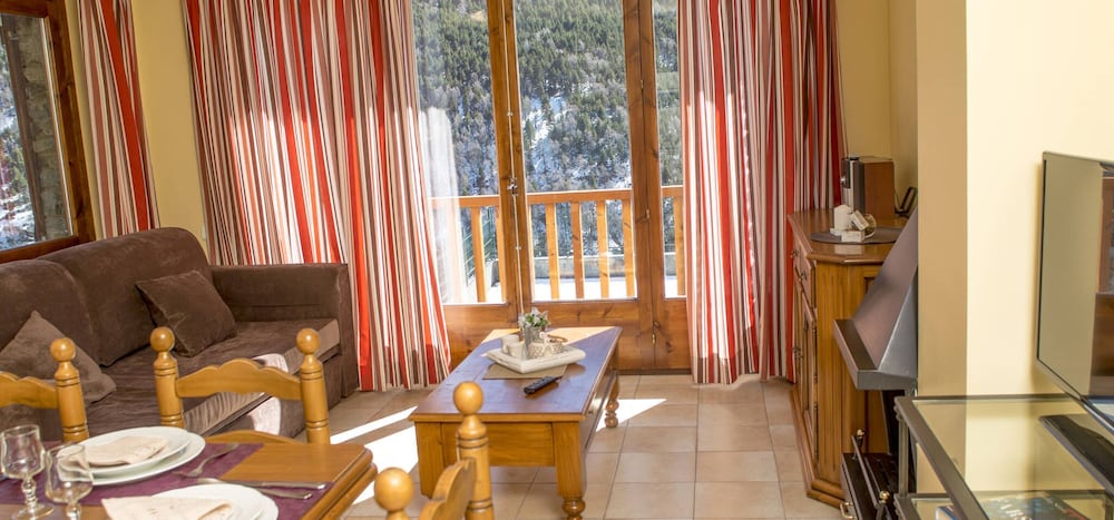Apartamentos Ona Dorada el Tarter