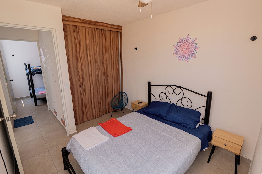 FFamily House & Water Park Tlayecac 3 BR