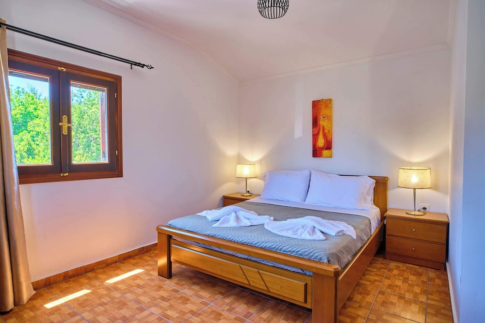 Villa Amarilda - Private Pool Garden in Corfu