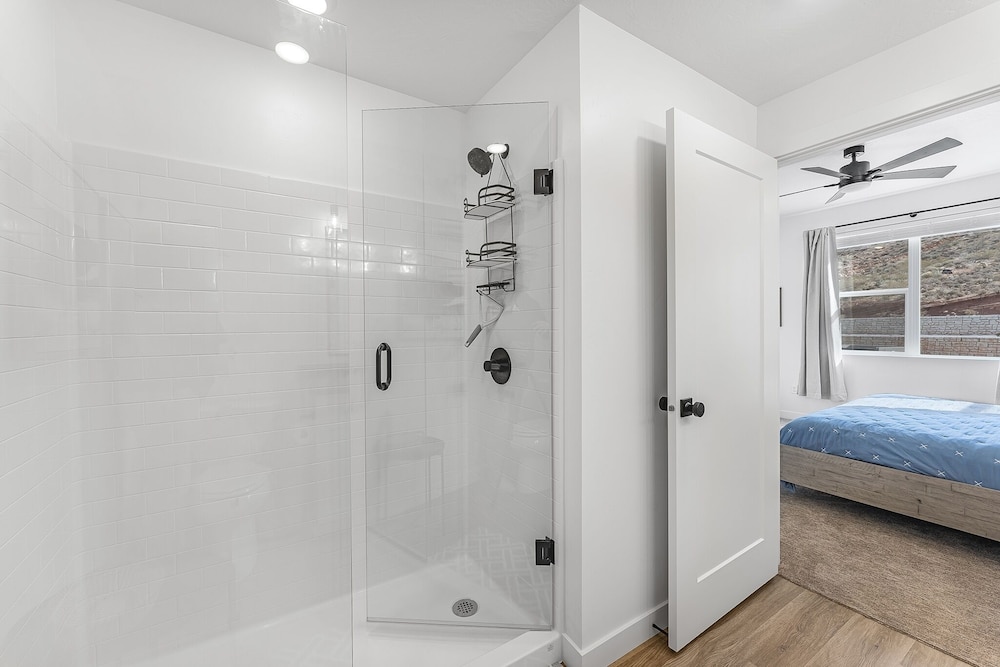 Starlight Crossing 4 Bedroom Condo