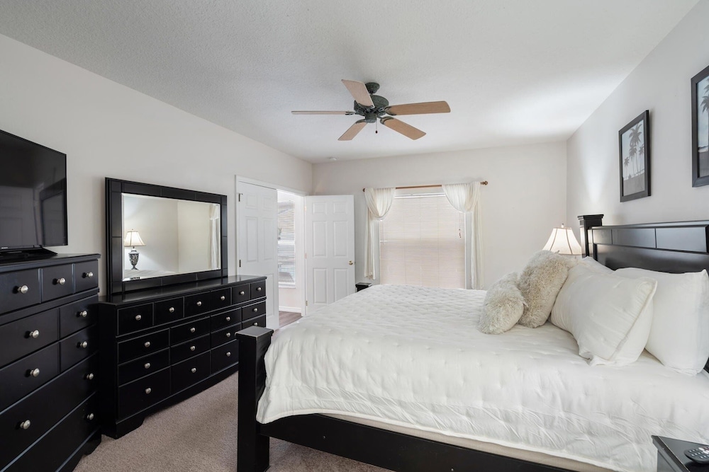Highlands Reserve 4 Bedroom Vacation Home with Private Pool 4 Hotel Room