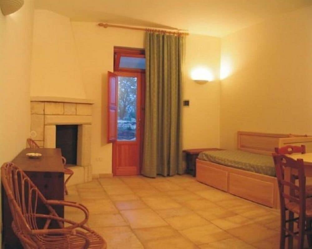 Photo 21