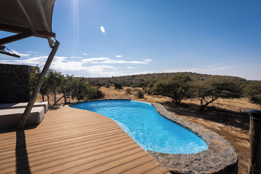 Maloba Lodge - Private Game Reserve