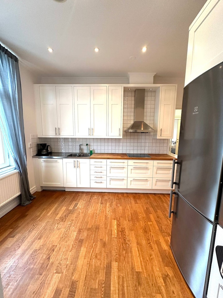 Luxury Apartment in City