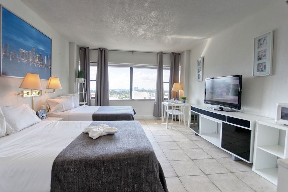 Private Apartments at the Casablanca