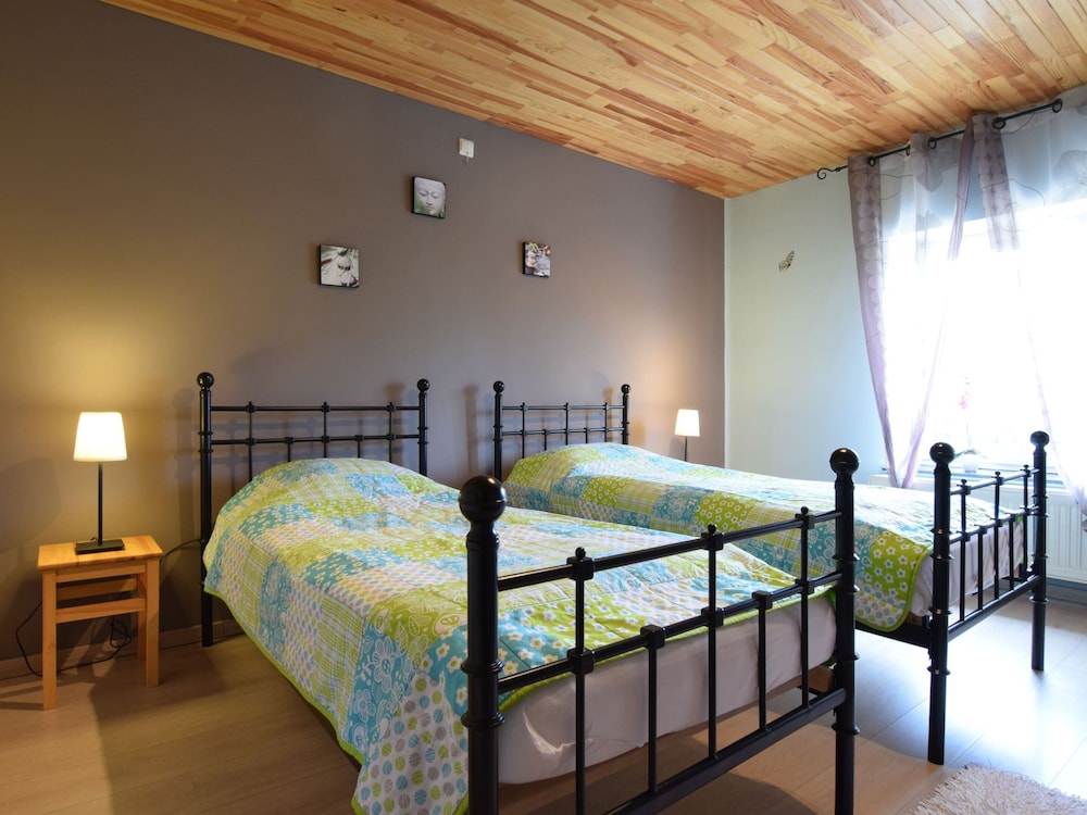 Family Home in Sainte ode view 3
