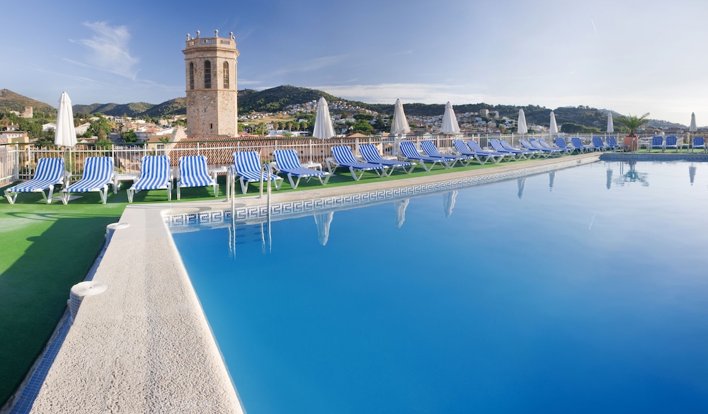 Pineda De Mar Vacations - Hotel Merce - Property Image 1