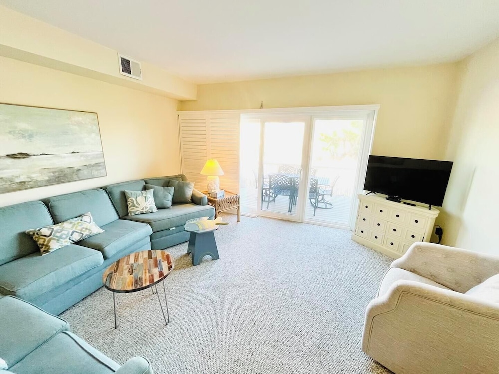 Ocean Pointe 10
