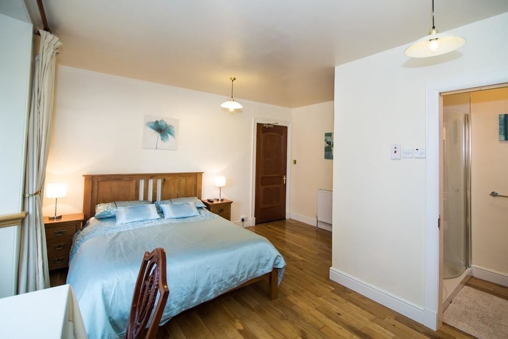 Abbotswell Guesthouse view 3