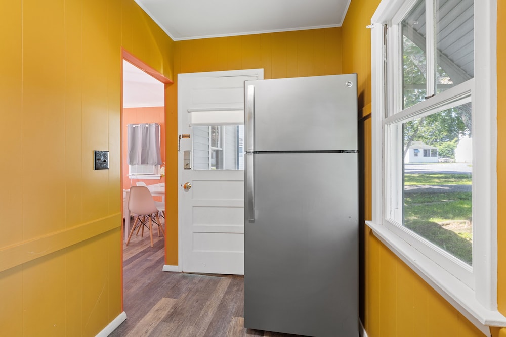 The Beaches Guest Rooms and Cottages