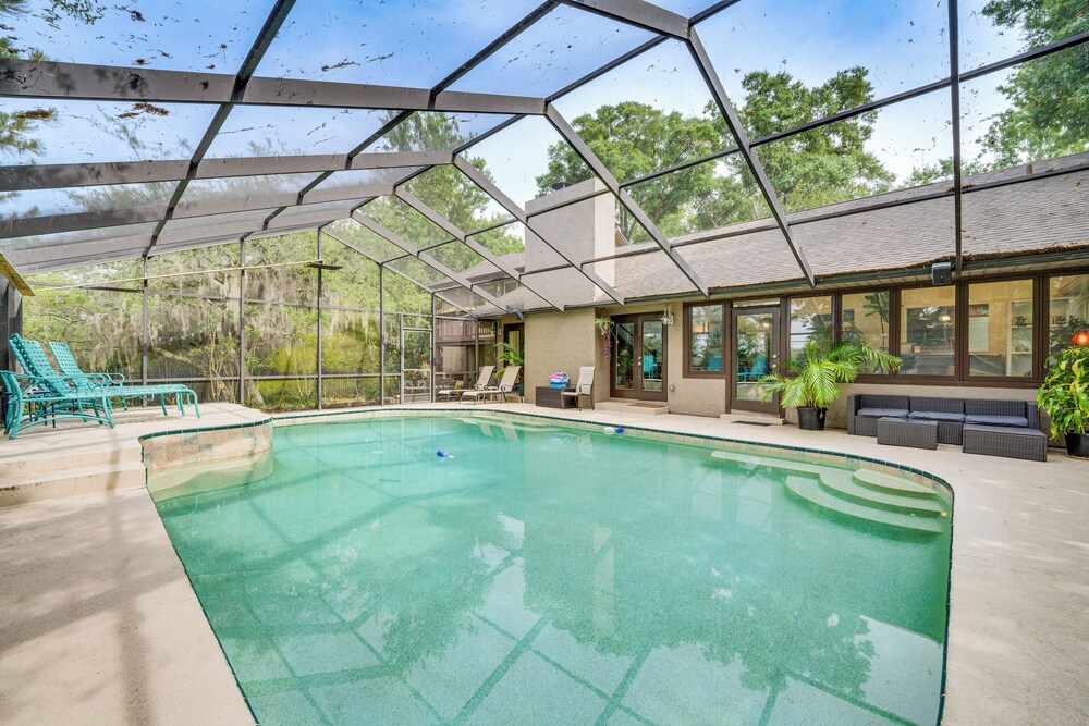 10 Mi to Disney World: Lakeside Orlando Getaway!