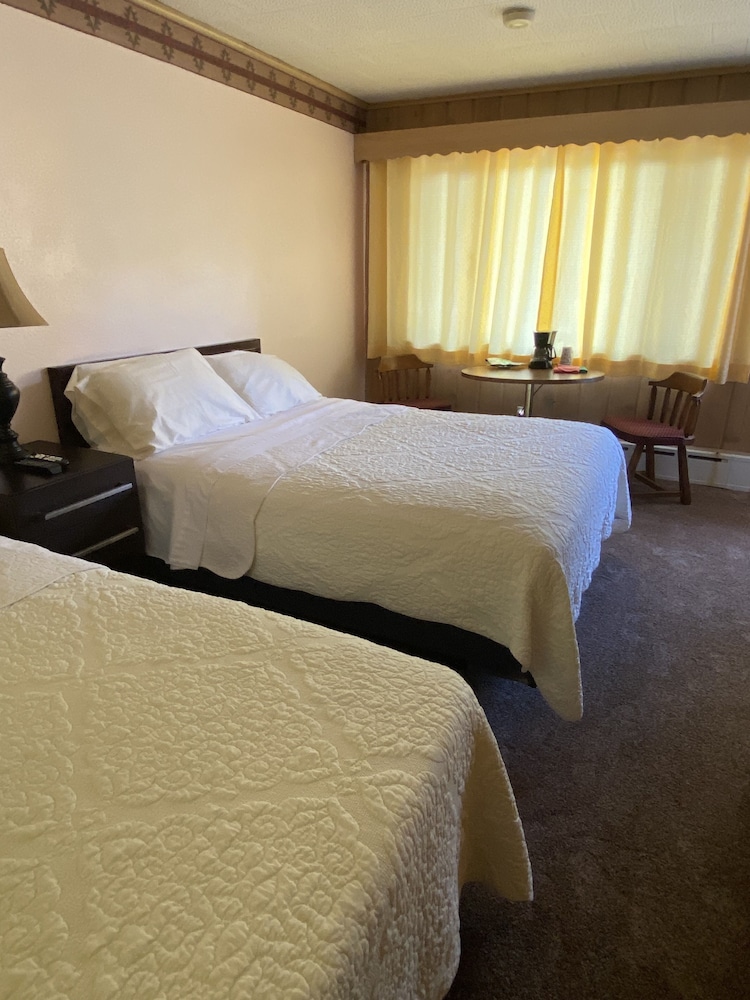 Royal Motel