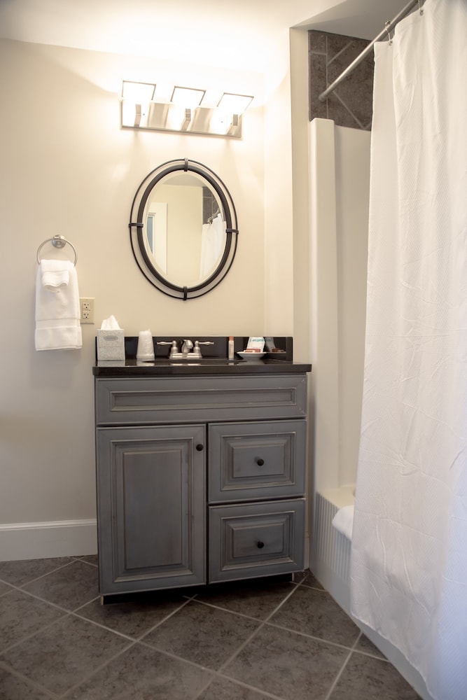 Sheepscot Harbour Village Resort