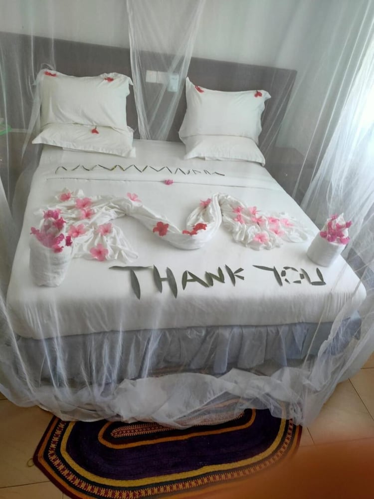 Sea Crest Hotel Zanzibar view 3