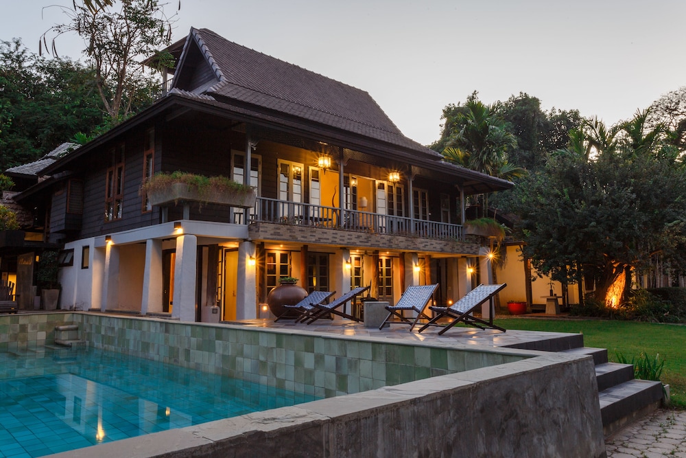 Hotel Baan Suan Residence - Image 1