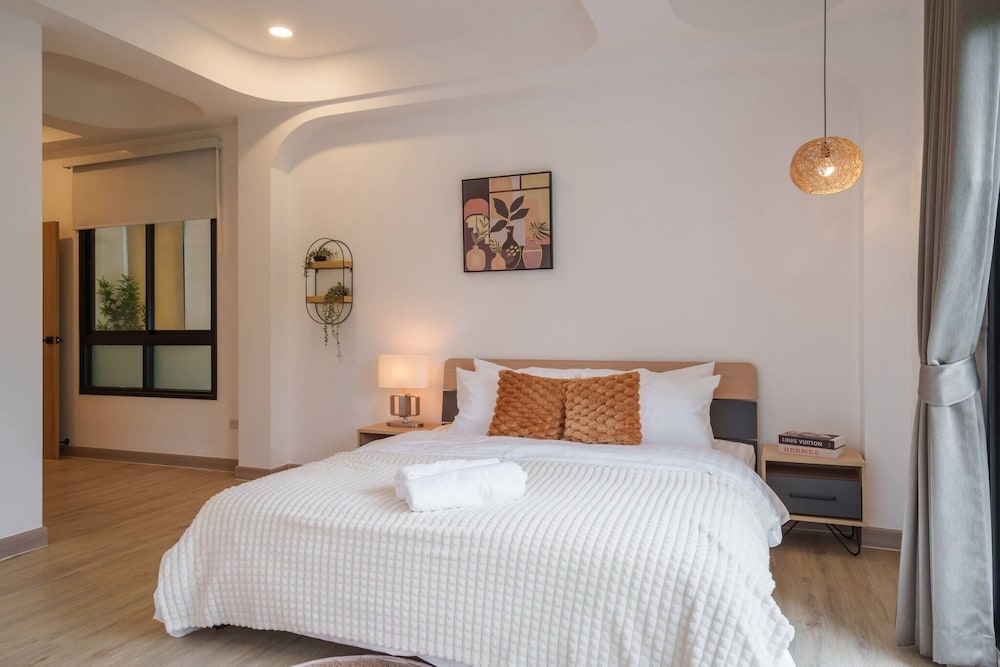 Ayas Retreat - Muji Ekkamai Pool Villa With 4 Bedrooms