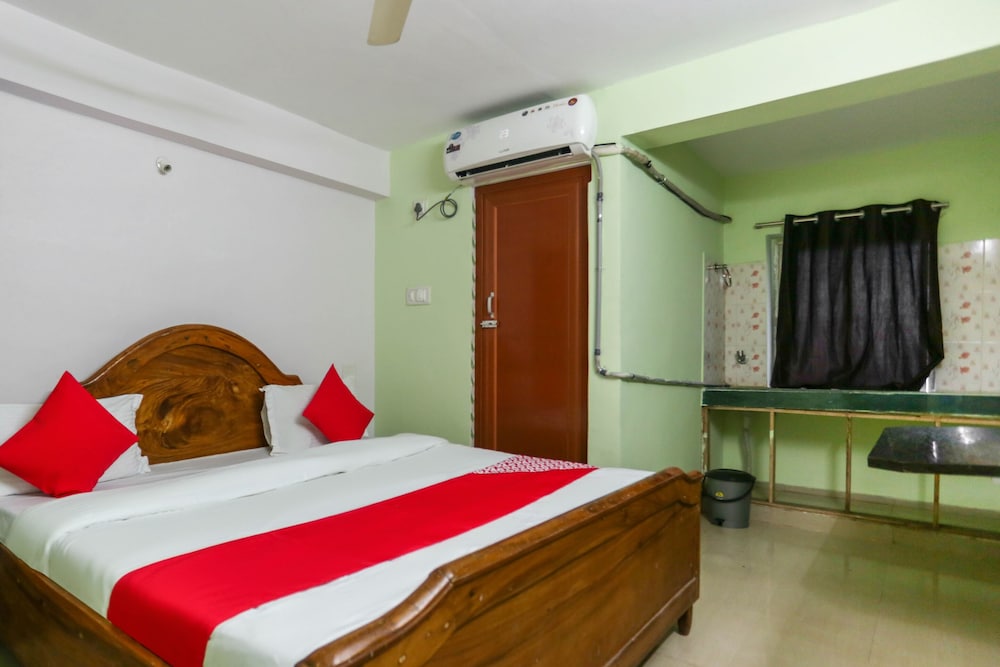 SPOT ON 32358 Sai Sadanand Residency view 2