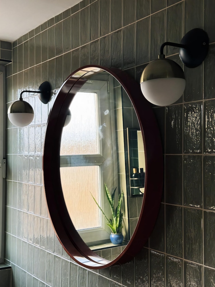 Peaceful & Unique Maisonette in Central London