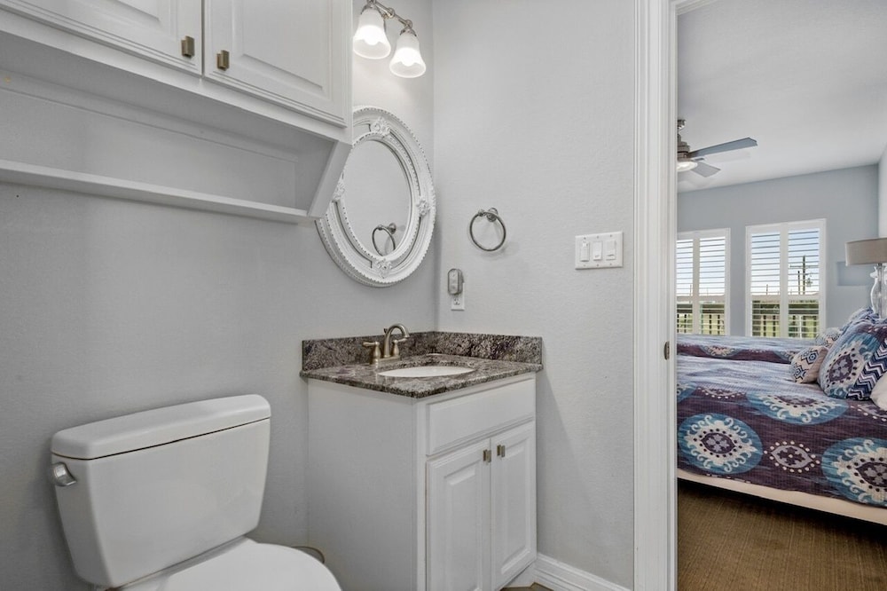 Just One More Day 4 Bedroom Home by RedAwning