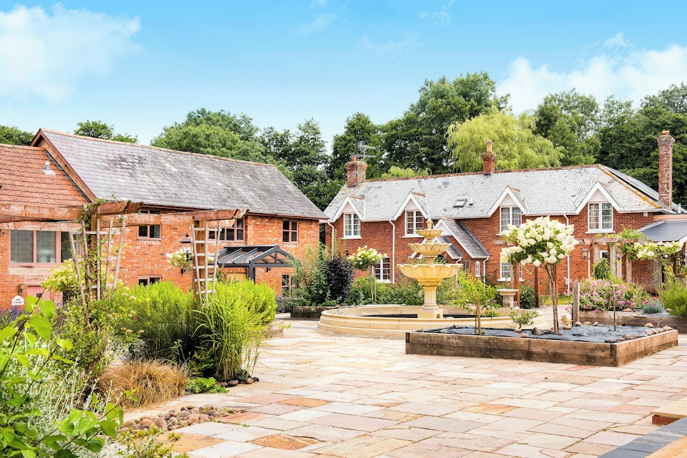 Poppy Cottage