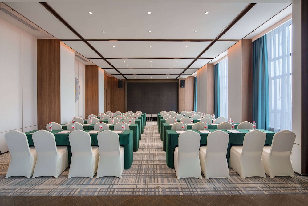Days Hotel BY Wyndham Changsha Yuhua