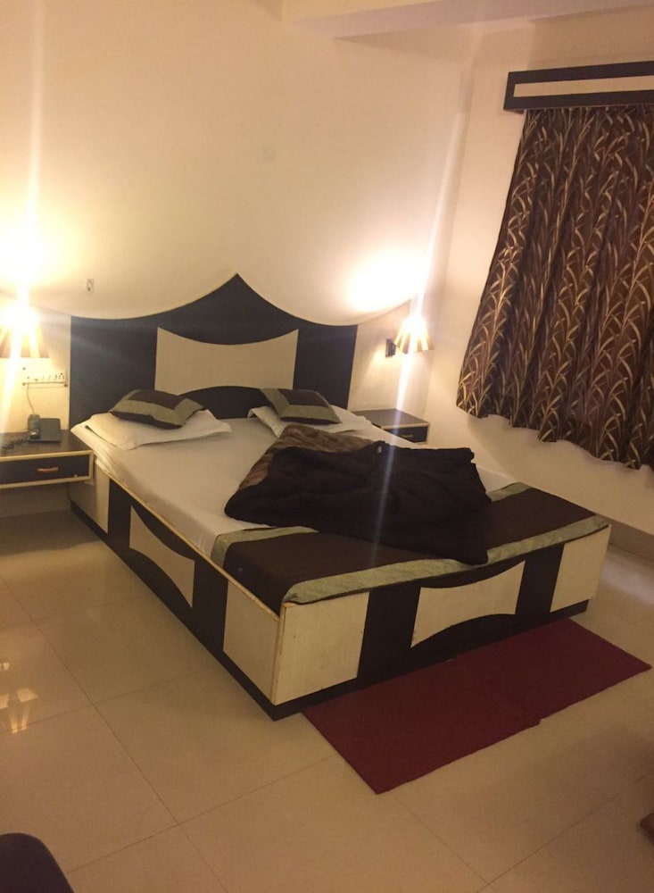 ADB Rooms Hotel India International Dx