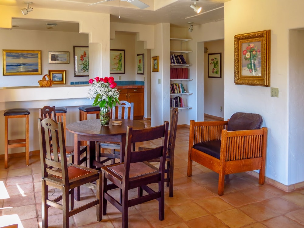 Topanga Canyon Inn B&B view 3