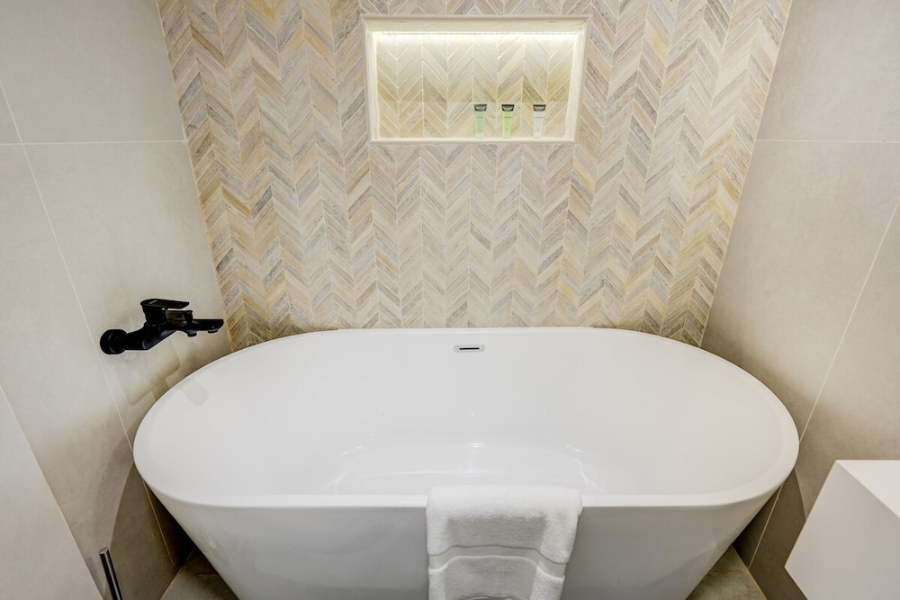 Elegant 4BR - Perfect Stay for Families in Marina