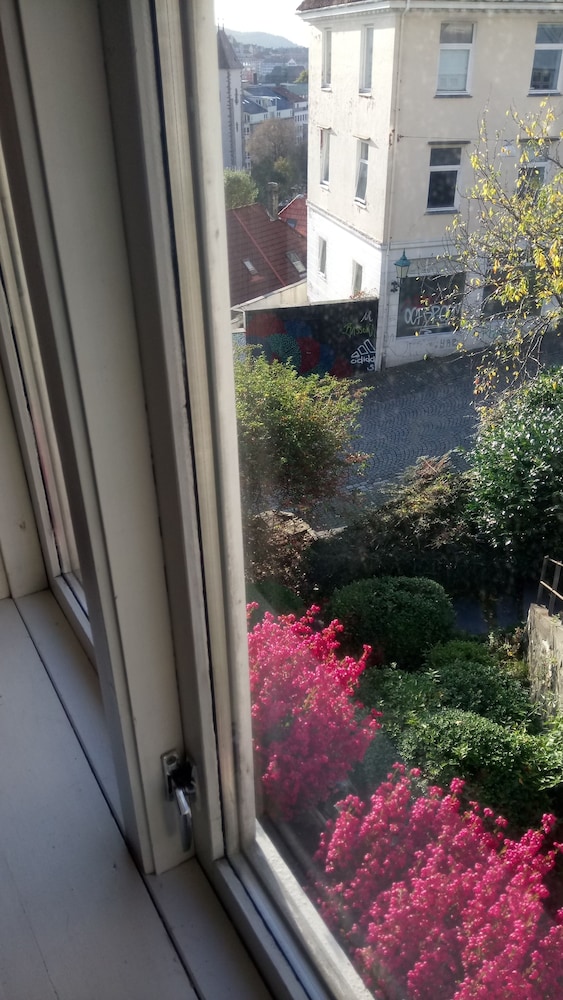 Bergen Vacations - Center Villa - Property Image 18