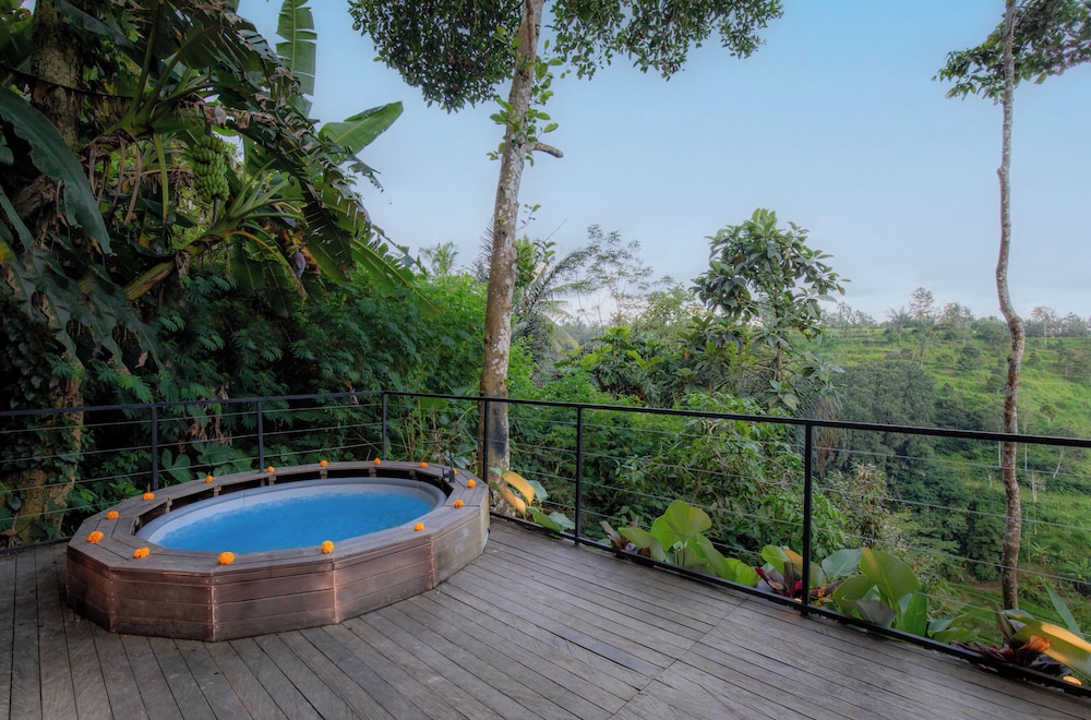 Sebatu Hill Cottage