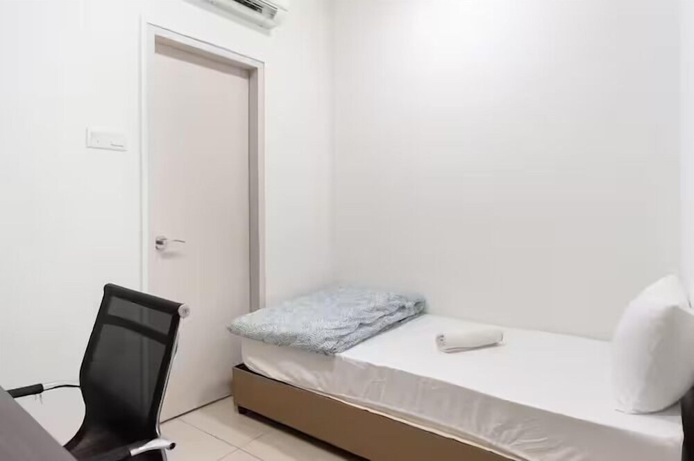 I-City Holiday KL Suites