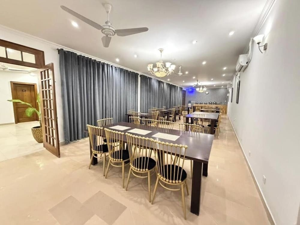 Rhodium Hotel ONE