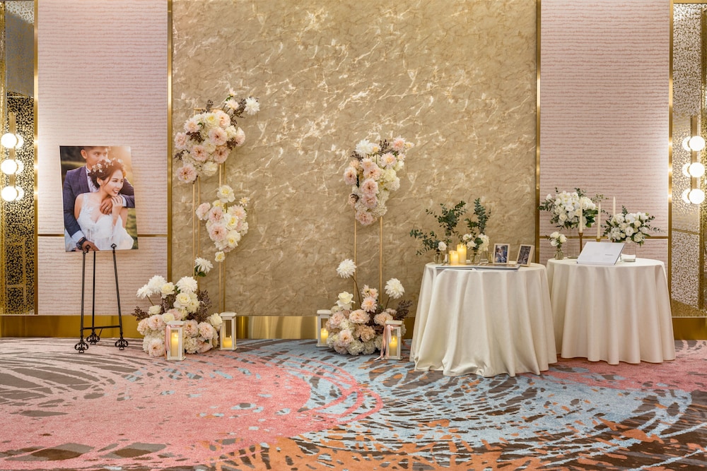meeting & event spaces