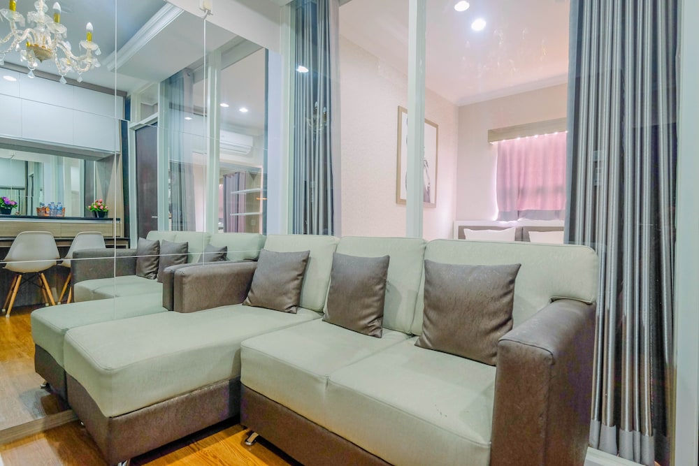 1BR Apartment Atlanta Residences next to RS Bunda Margonda