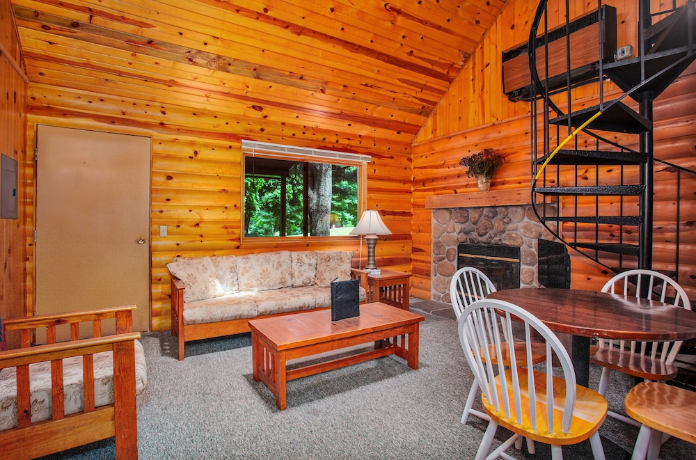 Birchcliff Resort