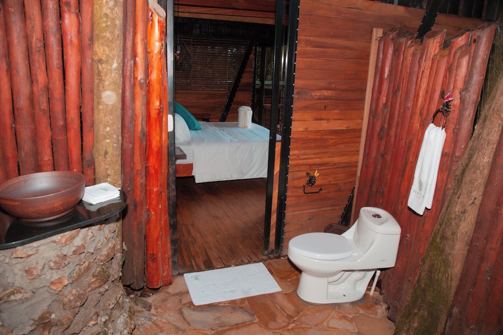 Waira Ecolodge
