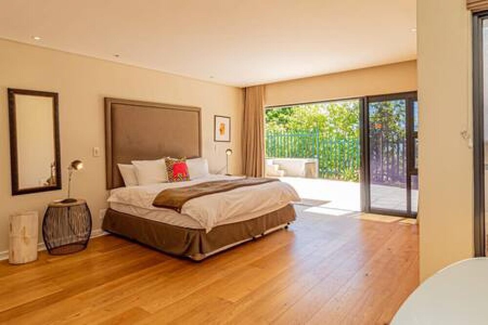Large 3 Bedroom Apartment w Private Pool Casablanca