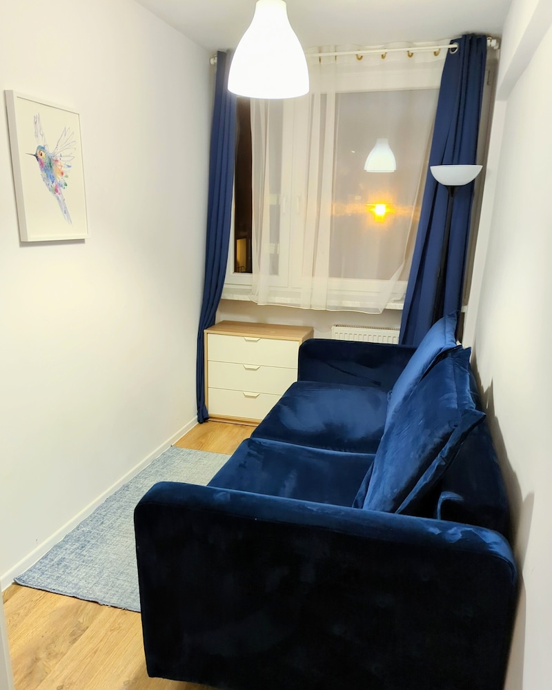 Ursus Rooms - Self Check-in view 2