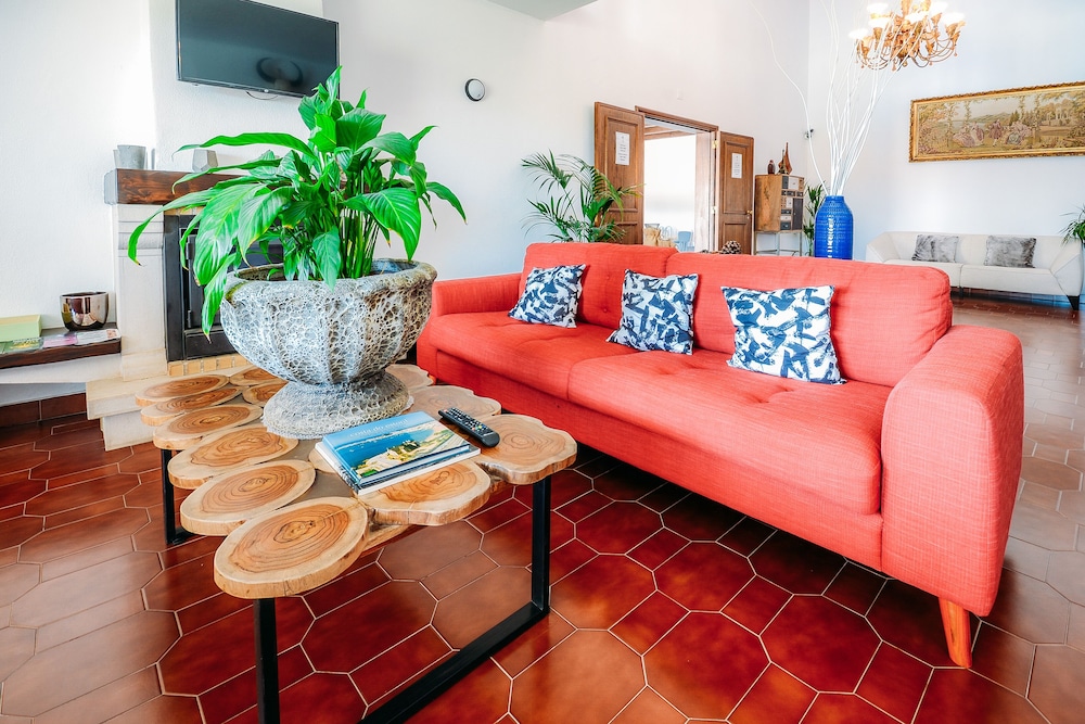 Limmo Garden Guest House