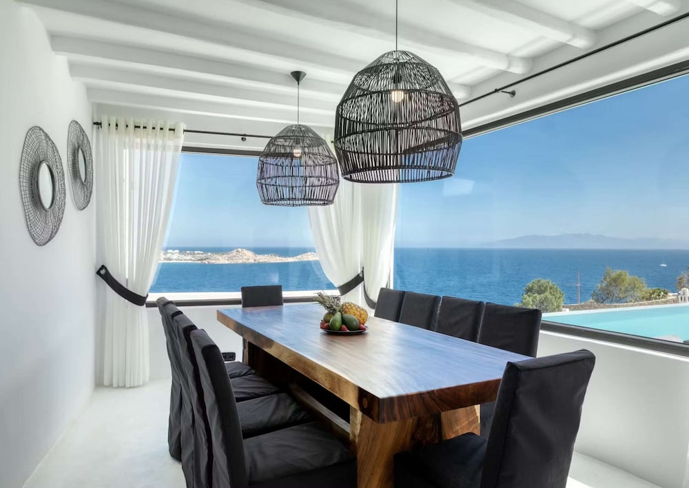 Villa With Aegean Sea Views