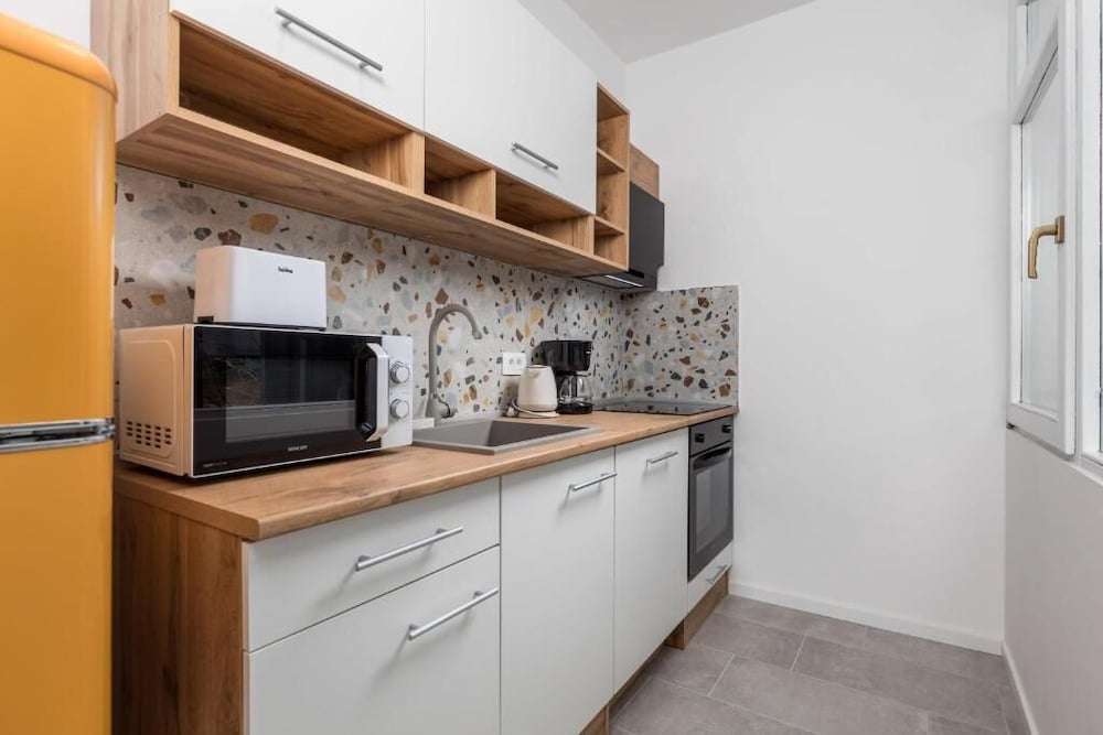 Apartments Bako