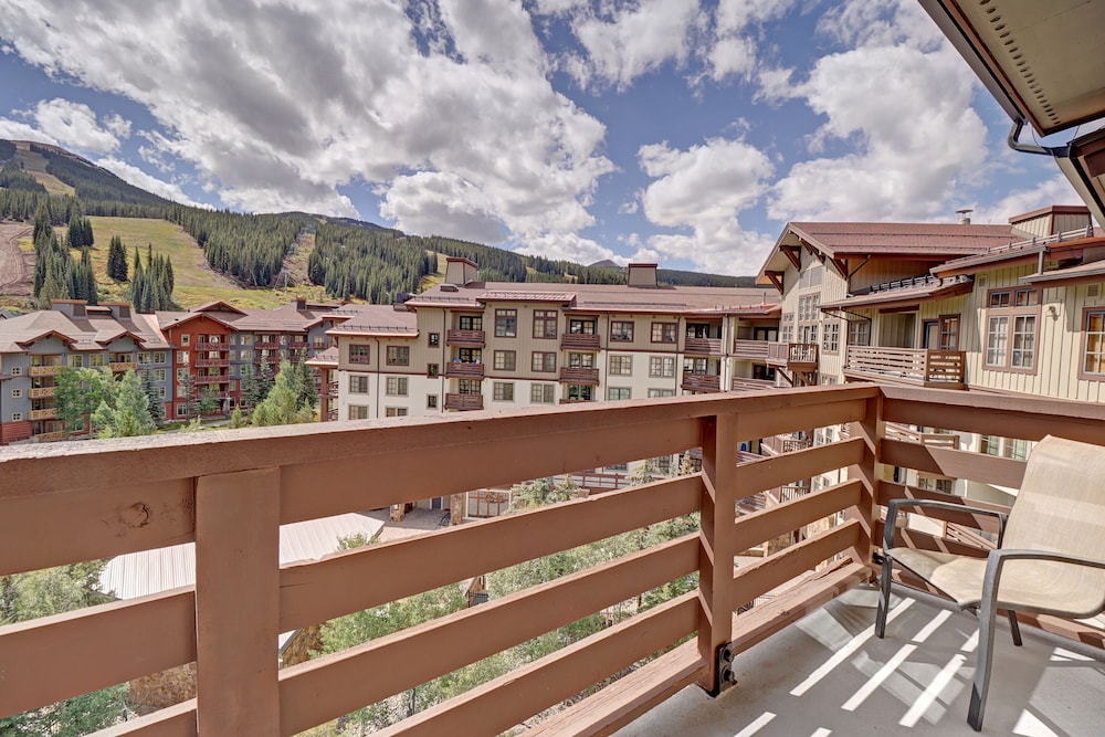 Pp605 Passage Point 3 Bedroom Condo