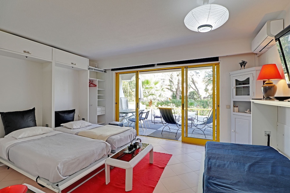 Vilamoura Stylish With Pool by Homing view 2