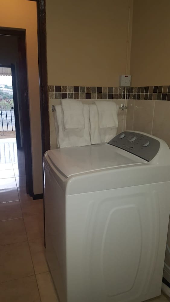 Apartment in Hellshire near Beach