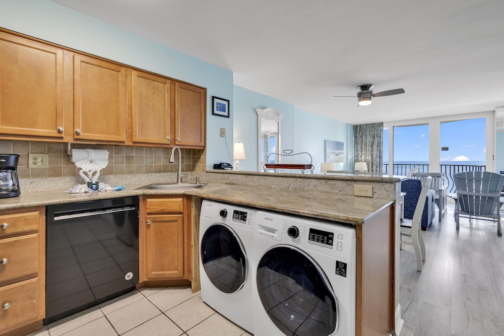 Oceanfront 3BR Condo Palms Resort view 2